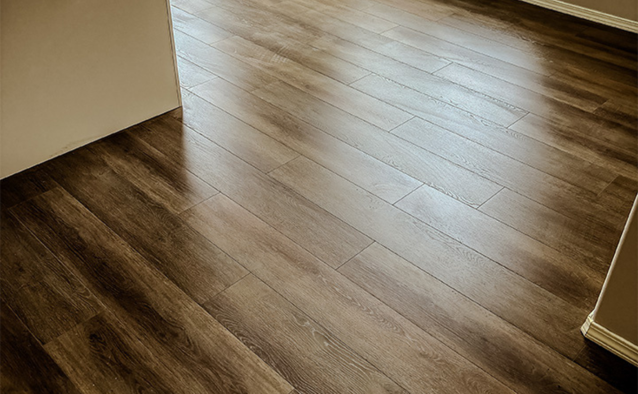 wood look laminate flooring installation